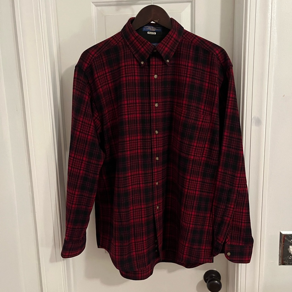Pendleton 100% Virgin Wool Flannel Shirt – Men’s Sz L (25×31.5) – Red & Black‎